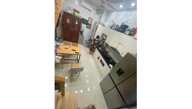 Ngộp Bắc Hải - Bên Quận 10 HXH THông - 4 tầng BTCT - 40m2